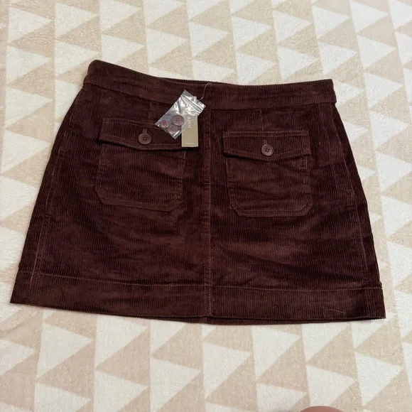 J crew French press Patch-pocket mini skirt in corduroy - Picture 6 of 6